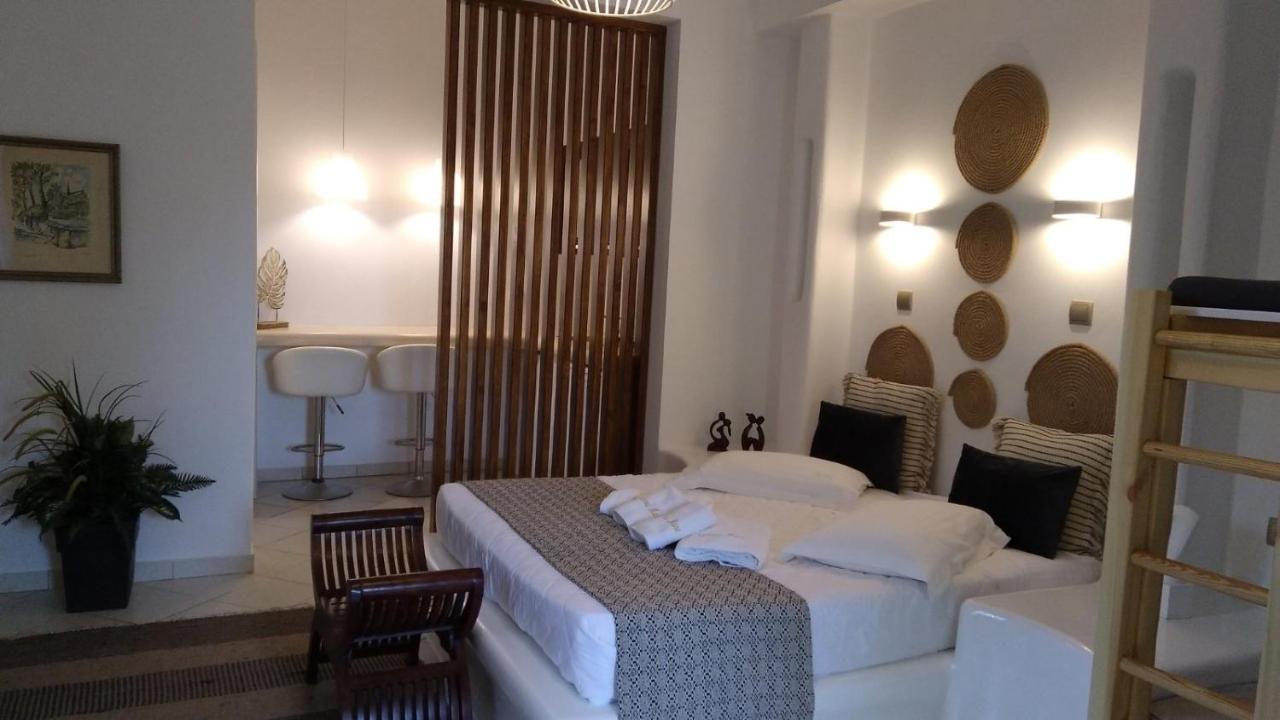 Valena Mare Suites & Apartments Pláka Exteriör bild